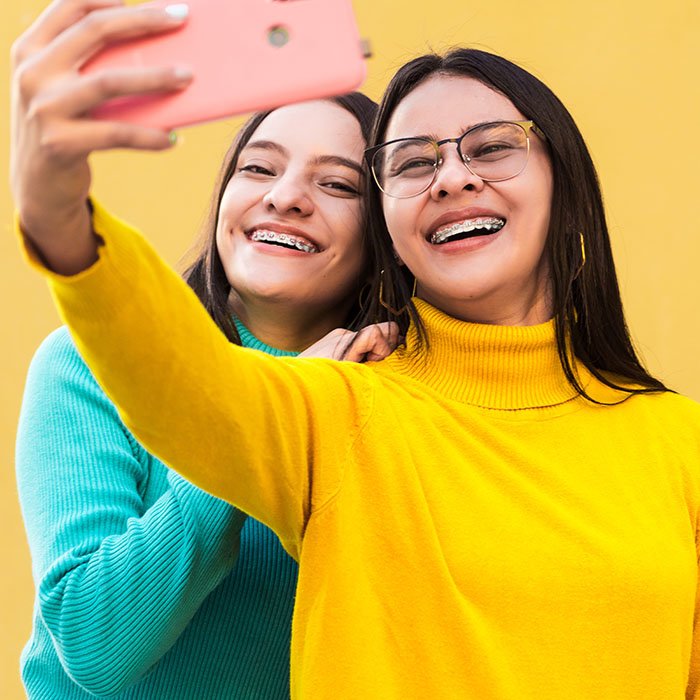 DIY Braces Put Your Teeth at Risk